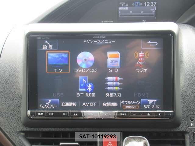 Toyota ESQUIRE 2015-03 268624-6