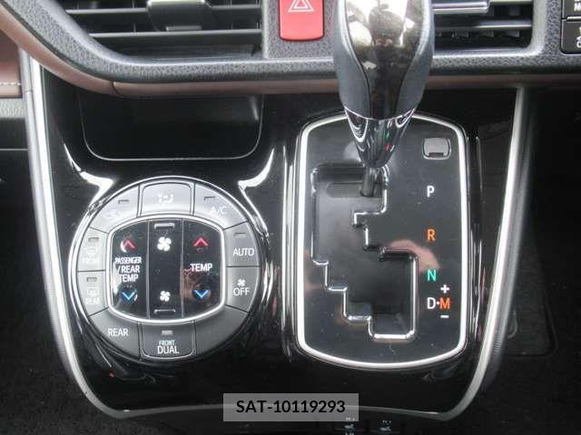 Toyota ESQUIRE 2015-03 268624-12