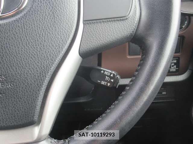 Toyota ESQUIRE 2015-03 268624-11