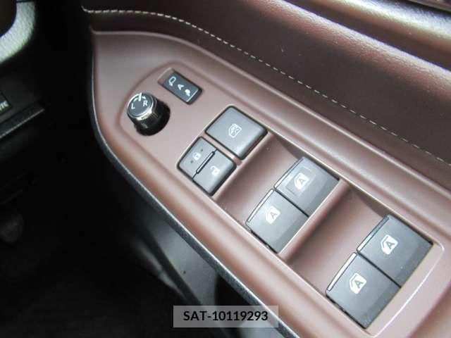 Toyota ESQUIRE 2015-03 268624-19