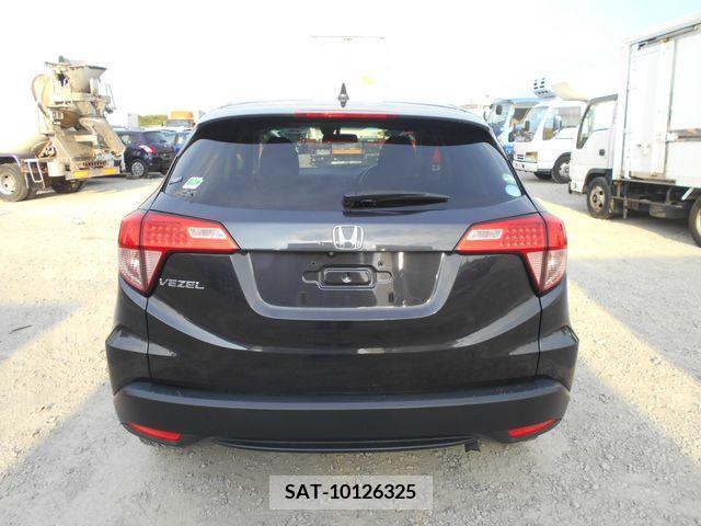 Honda VEZEL 2017-06 383907-8