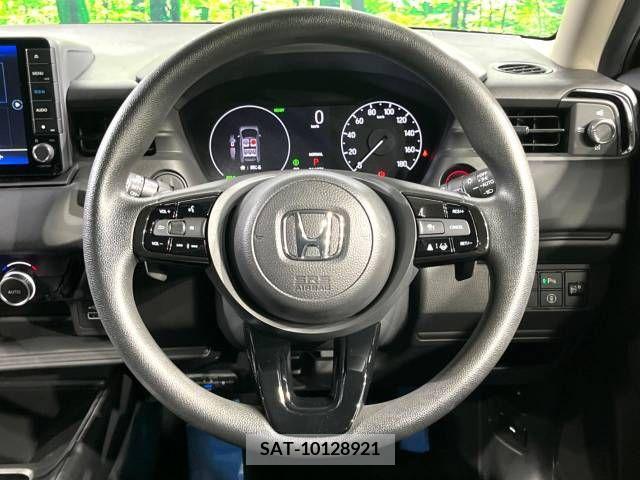 Honda VEZEL 2022-04 369979-11