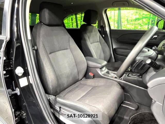 Honda VEZEL 2022-04 369979-8
