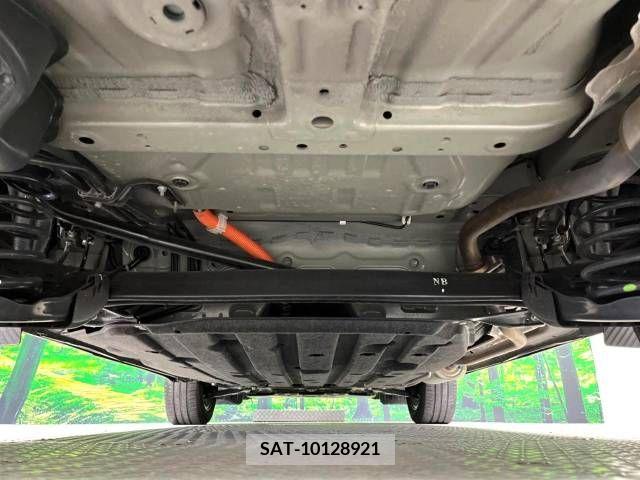 Honda VEZEL 2022-04 369979-19