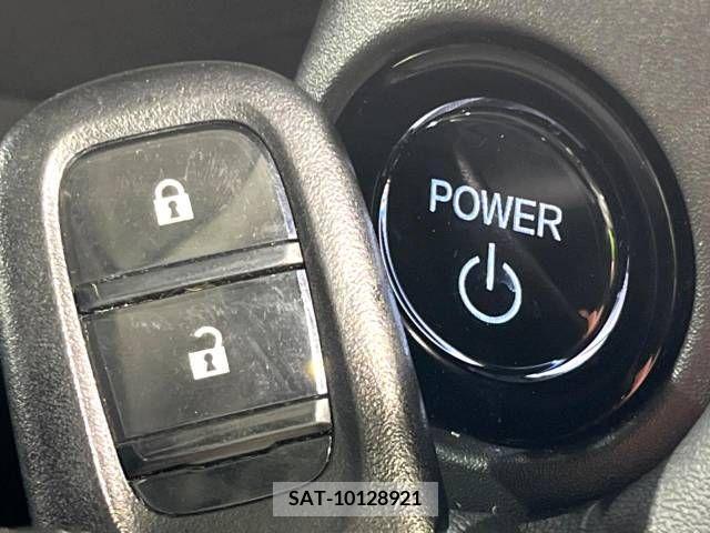 Honda VEZEL 2022-04 369979-6