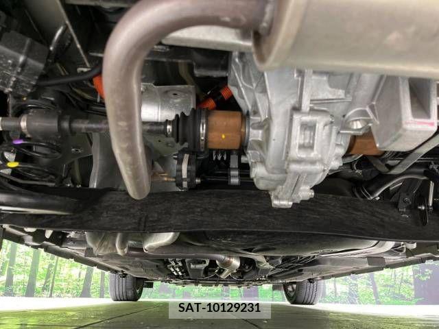Nissan AURA 2022-02 261503-19