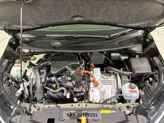 Nissan AURA 2022-02 261503-18