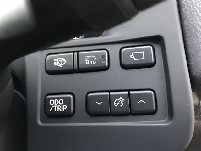 Toyota CROWN SEDAN 2015-09 189802-21