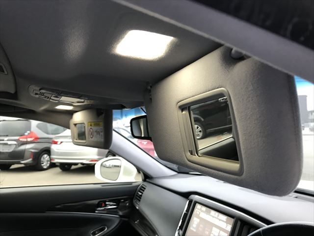 Toyota CROWN SEDAN 2015-09 189802-27