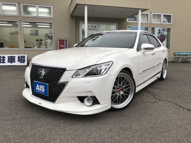 Toyota CROWN SEDAN 2015-09 189802-0