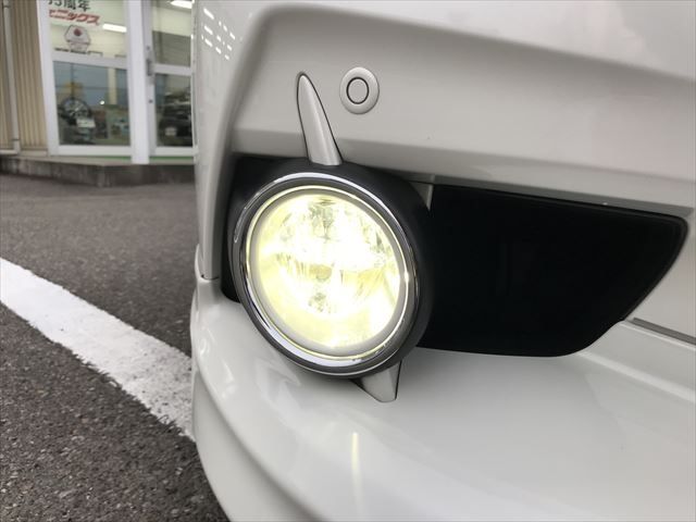 Toyota CROWN SEDAN 2015-09 189802-4