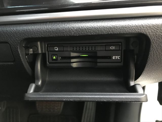 Toyota CROWN SEDAN 2015-09 189802-22