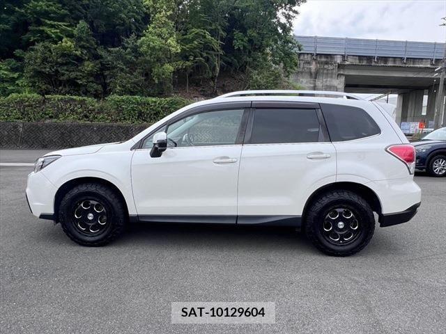 Subaru FORESTER 2016-08 270365-7