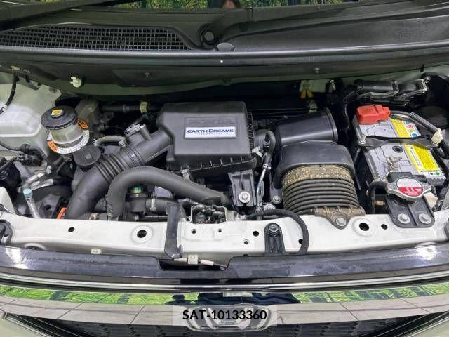 Honda N BOX 2018-02 307168-17