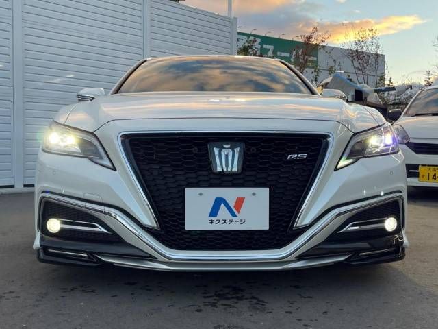 Toyota CROWN SEDAN 2019-03 187298-14