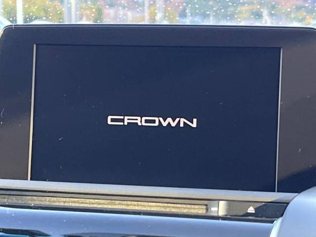 Toyota CROWN SEDAN 2019-03 187298-3