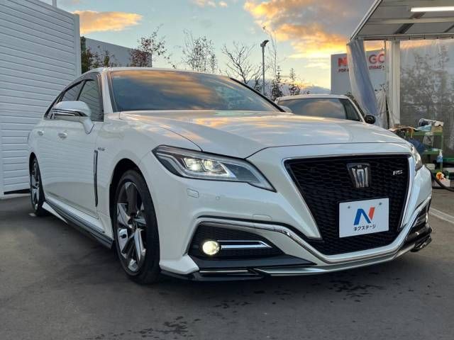 Toyota CROWN SEDAN 2019-03 187298-17