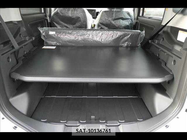 Suzuki SPACIA 2022-11 206436-11