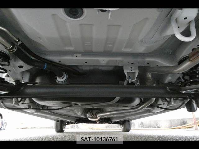 Suzuki SPACIA 2022-11 206436-13