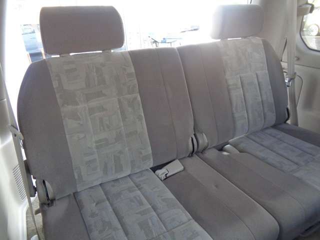 Toyota LAND CRUISER 2002-01 23183-8