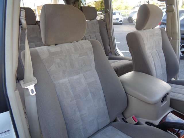 Toyota LAND CRUISER 2002-01 23183-11