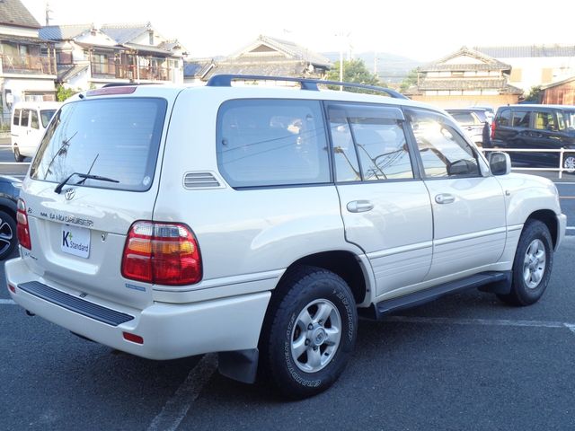 Toyota LAND CRUISER 2002-01 23183-25