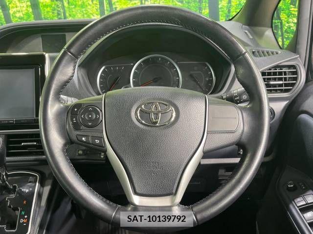 Toyota VOXY 2015-09 321703-11