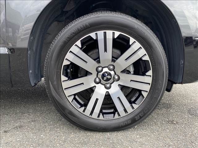 Mitsubishi DELICA D5 2019-02 5652-19