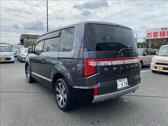 Mitsubishi DELICA D5 2019-02 5652-2