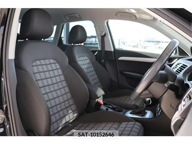 Audi Q3 2016-12 206981-8