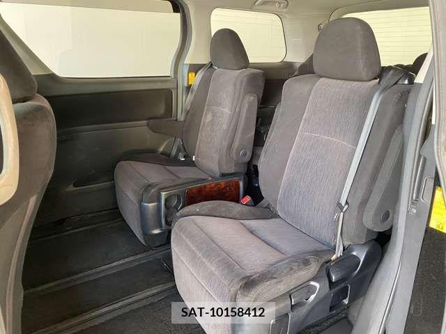 Toyota VELLFIRE 2012-03 384192-7