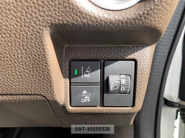 Honda N BOX 2022-11 333861-26