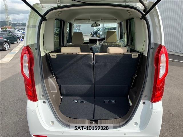 Honda N BOX 2022-11 333861-15