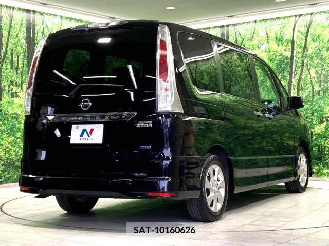 Nissan SERENA 2012-01 382318-17