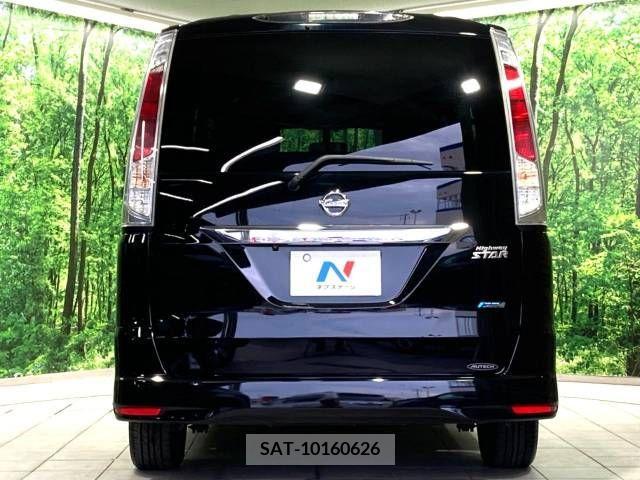 Nissan SERENA 2012-01 382318-15