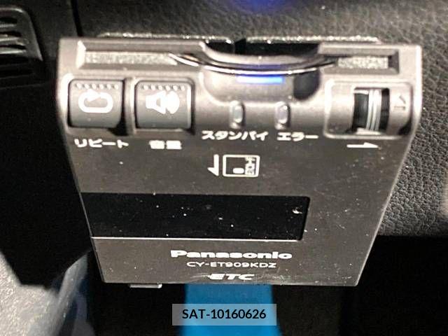 Nissan SERENA 2012-01 382318-5