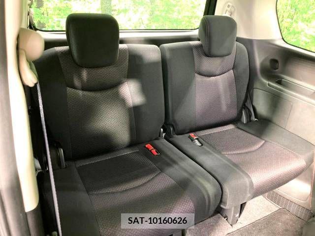 Nissan SERENA 2012-01 382318-10