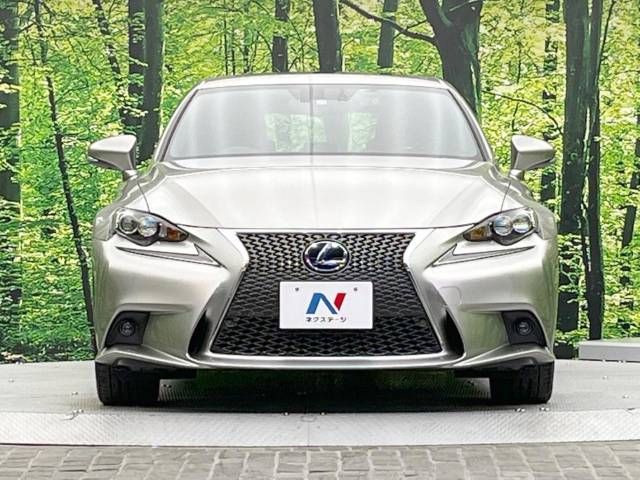 Lexus IS 2015-10 23088-17