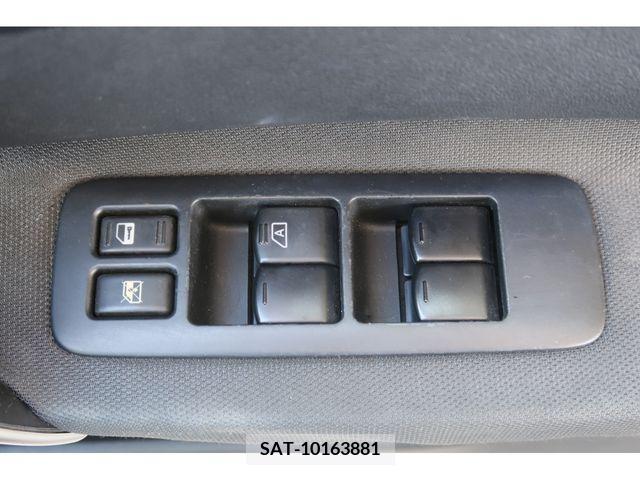 Nissan DUALIS 2012-12 267695-14