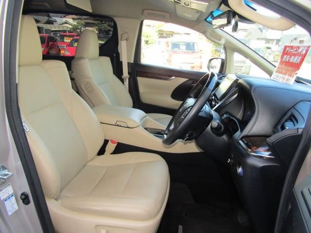 Toyota ALPHARD HYBRID 2019-04 26839-9