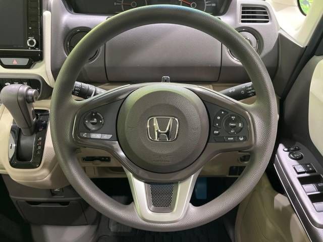 Honda N BOX 2019-05 184774-11