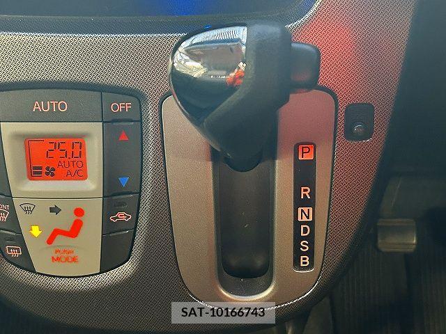 Daihatsu MOVE CUSTOM 2013-04 234178-19