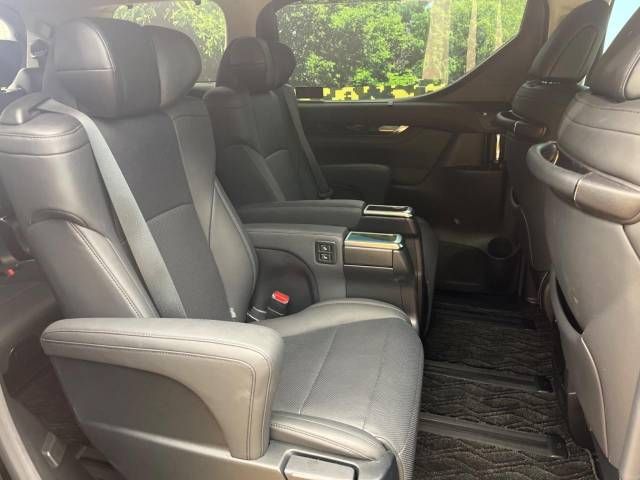 Toyota VELLFIRE 2021-02 192618-9