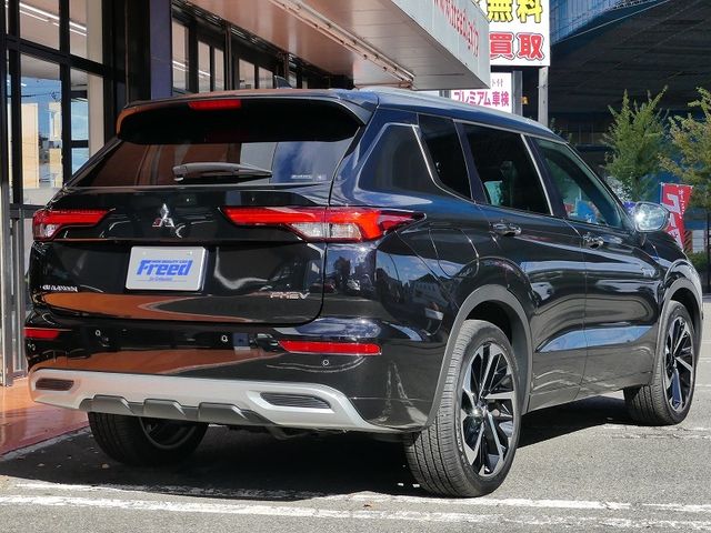 Mitsubishi OUTLANDER PHEV 2022-07 196144-1