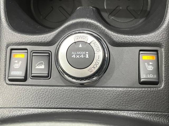 Nissan X-TRAIL 2017-02 194528-5