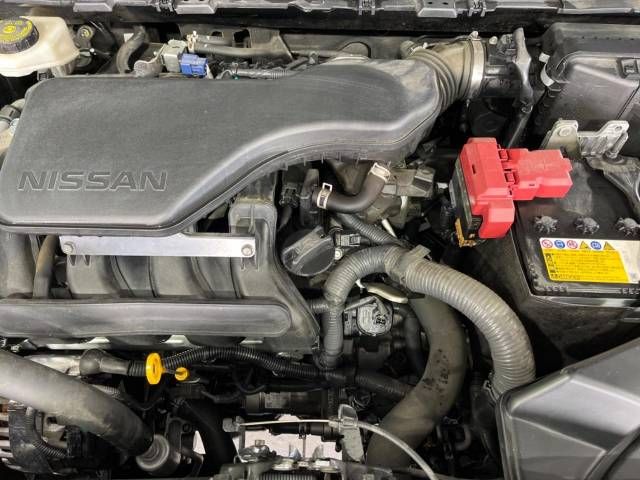 Nissan X-TRAIL 2017-02 194528-18