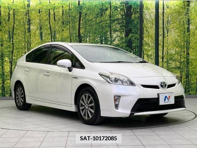 Toyota PRIUS 2015-02 345489-16