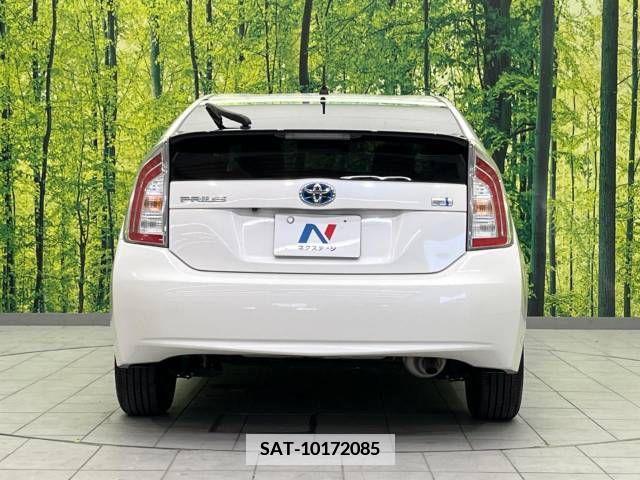 Toyota PRIUS 2015-02 345489-15