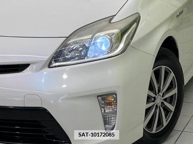 Toyota PRIUS 2015-02 345489-12