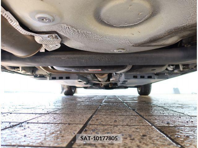 VolksWagen POLO 2015-01 289608-21